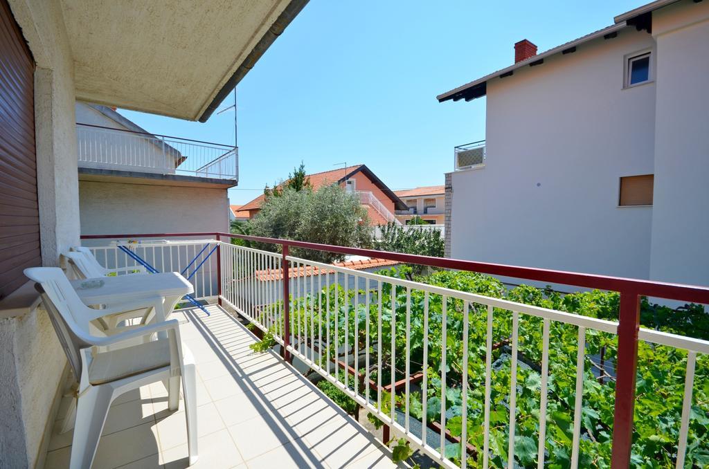 Apartments Branko Vodice Dış mekan fotoğraf
