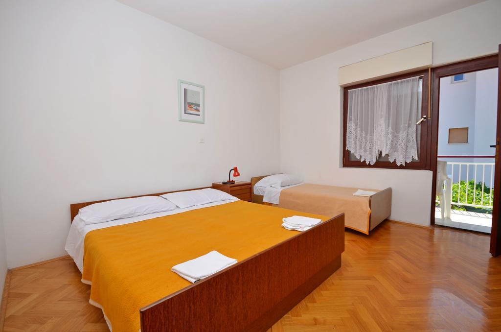 Apartments Branko Vodice Dış mekan fotoğraf