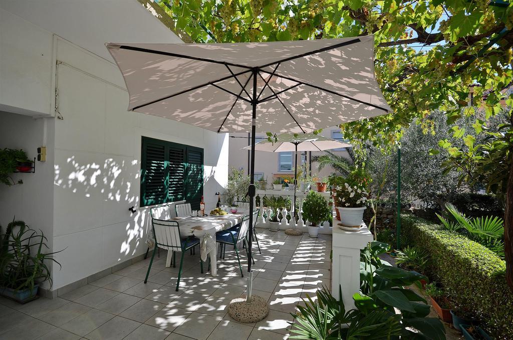Apartments Branko Vodice Dış mekan fotoğraf