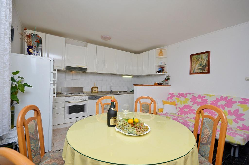 Apartments Branko Vodice Dış mekan fotoğraf